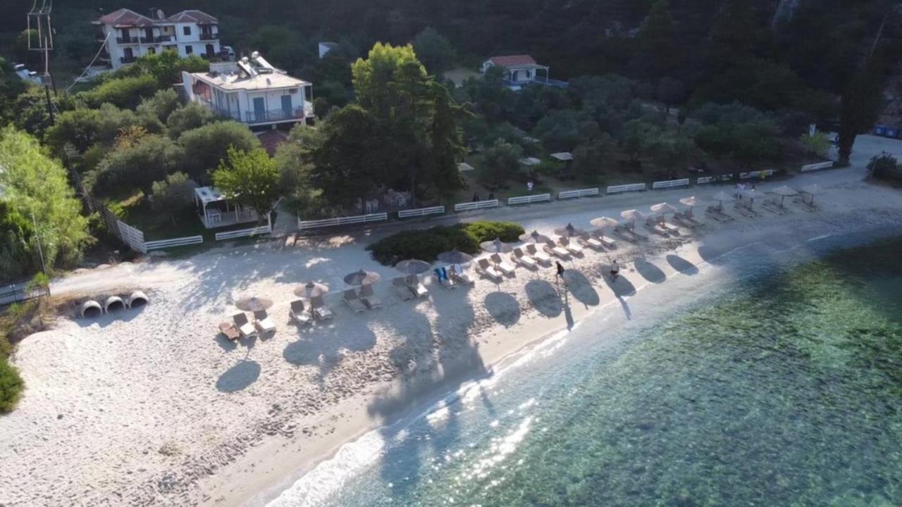 Limnonari Beach Rooms Skopelos stad Exteriör bild