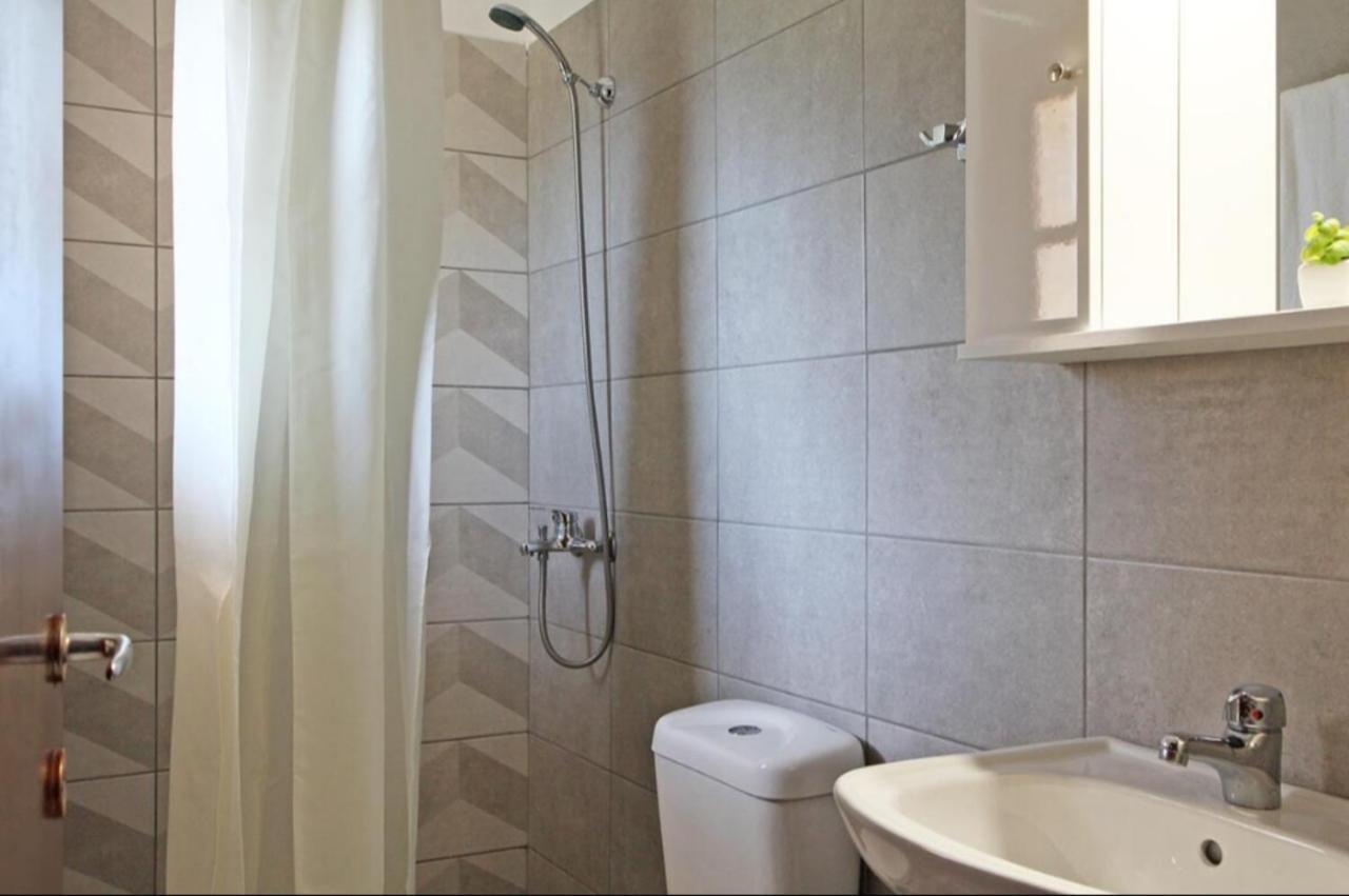 Limnonari Beach Rooms Skopelos stad Exteriör bild